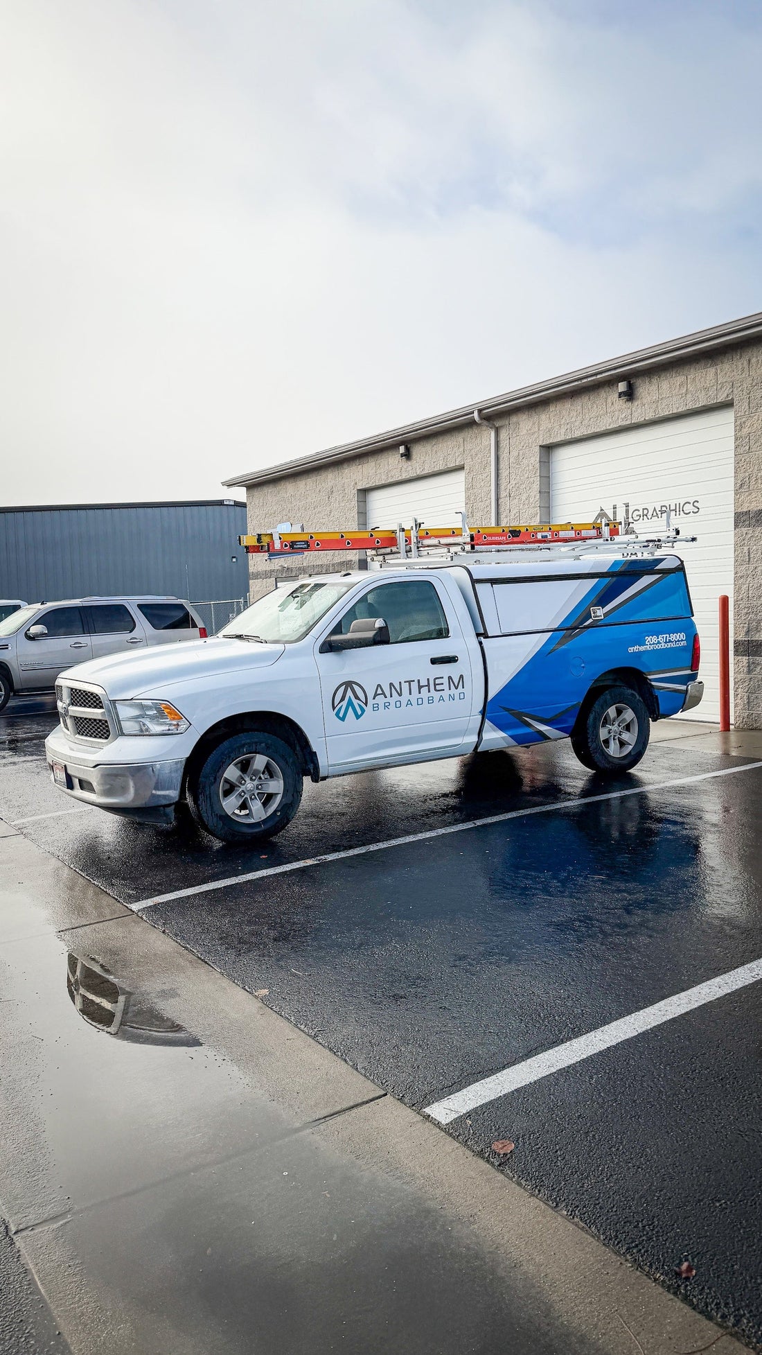 How to Specify Vinyl for Work Trucks