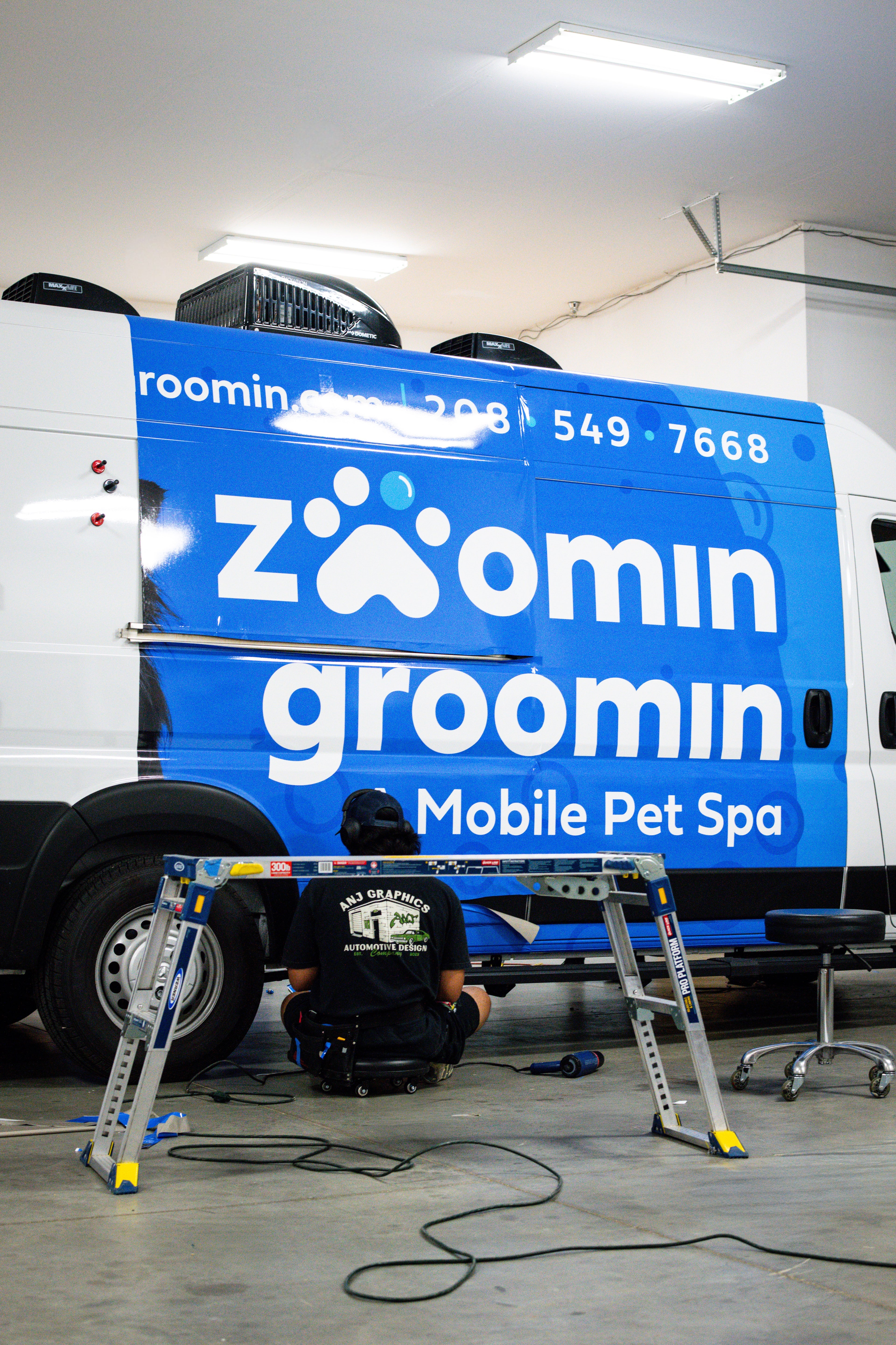 Vehicle Wraps — alternate view